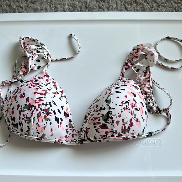 bikini top - Picture 2 of 2